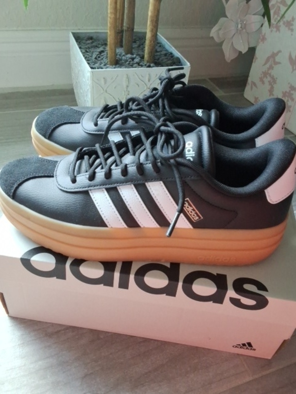 Womans adidas Black Sneakers with White